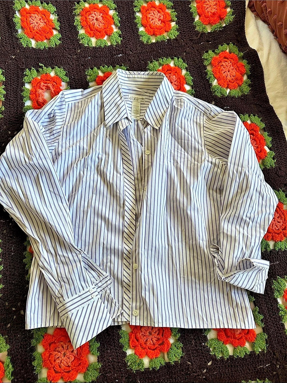 Liz Claiborne Non-Iron Striped Button-Down Shirt White & Purple Size 10